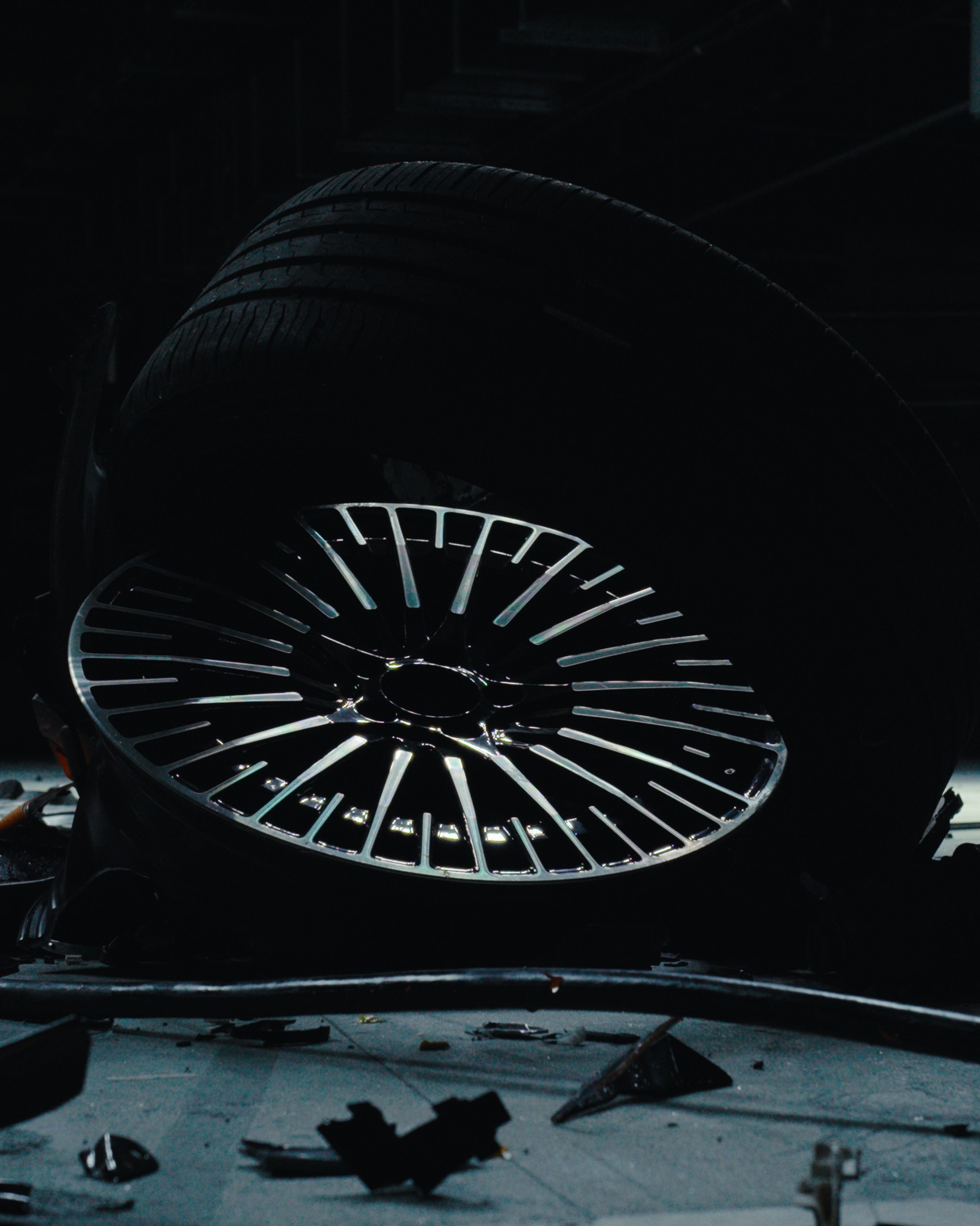 Yuri Roga, project: Mercedes Benz (fig. 2)
