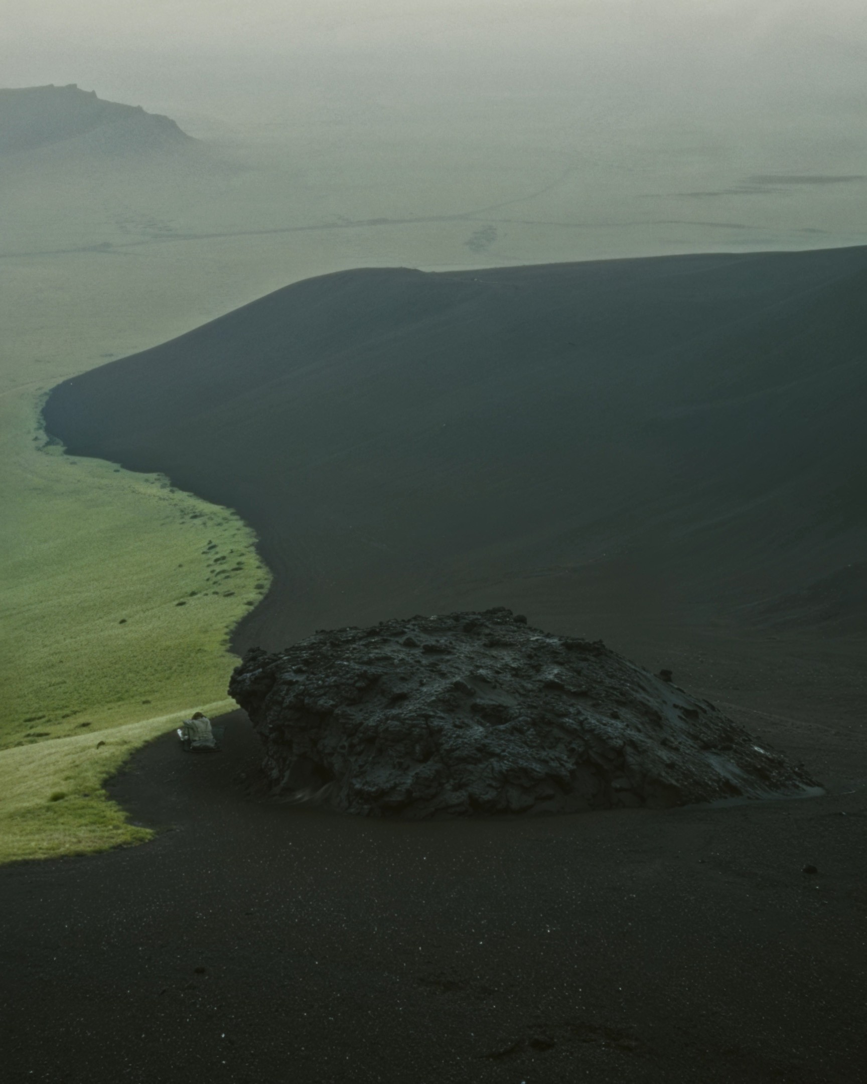 Yuri Roga, project: Sisyphe (thumbnail)